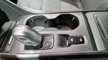 Volvo XC40 2.0 D4 AWD Business Plus Auto