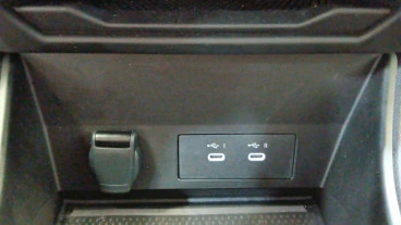 Renault Captur techno Eco-G 100cv (74 kW)