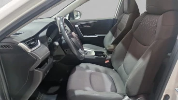 Toyota Rav4 2.5l 220H Advance