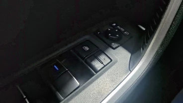 Toyota Rav4 2.5l 220H Advance