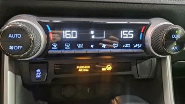 Toyota Rav4 2.5l 220H Advance