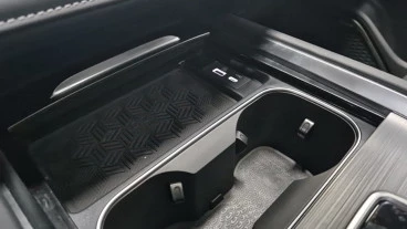 EBRO S700 1.5 TGDI PHEV Luxury E-CVT