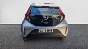 Toyota Aygo X Cross 1.0 VVT-I 72CV Play