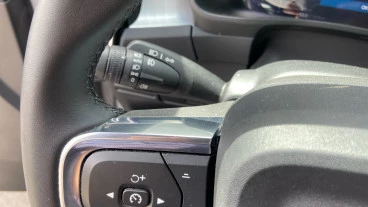 Volvo XC40 2.0 B3 G Core Auto