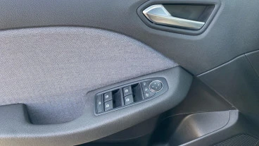 Renault Clio techno Eco-G 100cv (74kW)