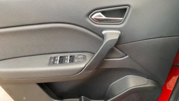 Renault Captur techno Fast Track E-Tech híbrido 105 kW