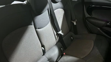 MINI COOPER 5 PUERTAS