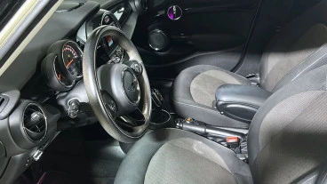 MINI COOPER 5 PUERTAS