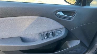 Renault Clio Techno E-Tech full hybrid 145 (103kw)