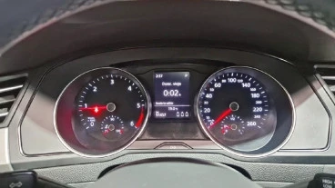 Volkswagen Passat Business 2.0 TDI 90kW (122CV) DSG