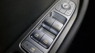 EBRO S700 1.6 TGDI Comfort 7 DCT