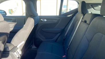 Volvo XC40 2.0 B3 G Essential Auto