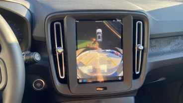 Volvo XC40 2.0 B3 G Essential Auto