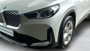 BMW iX1 xDrive30