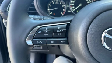 Mazda3 2.0L e-SKY X MHEV 137kW 6AT Centre-line