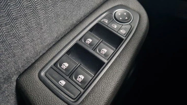 Renault Clio Techno full hybrid E-Tech 145 (103Kw)