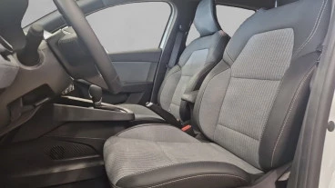 Renault Clio Techno full hybrid E-Tech 145 (103Kw)