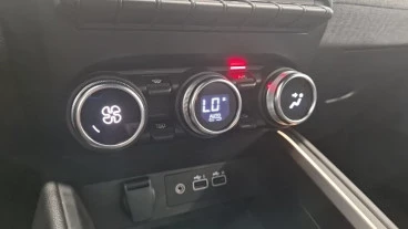 Renault Clio Techno full hybrid E-Tech 145 (103Kw)