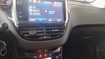 Peugeot 2008 Allure 1.2 PureTech 96KW (130CV)