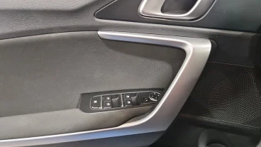 Kia Ceed 1.0 T-GDi 74kW (100CV) Tech