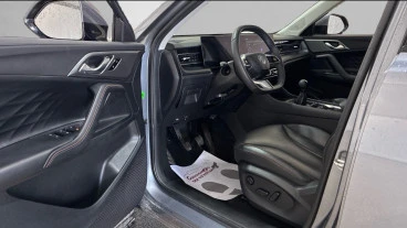 MG HS 1.5T MANUAL LUXURY