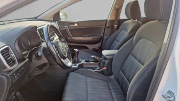 Kia Sportage 1.6 MHEV Business 100kW (136CV) 4x4