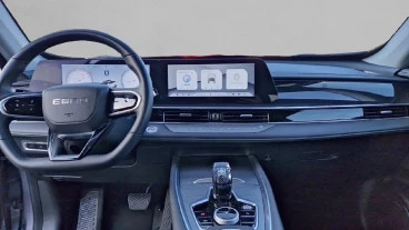 EBRO S700 1.6 TGDI Luxury 7 DCT