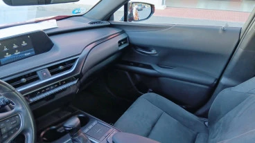 Lexus UX 2.0 250h Executive