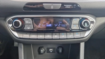 Hyundai i30 1.5 DPI Klass SLX