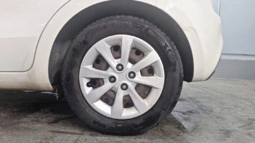 Kia Rio 1.2 CVVT 85cv Concept