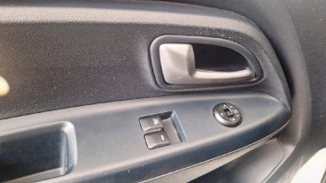 Kia Rio 1.2 CVVT 85cv Concept