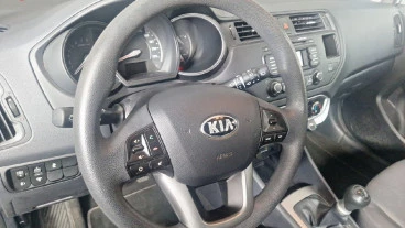 Kia Rio 1.2 CVVT 85cv Concept