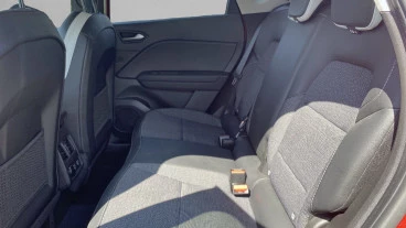 Renault Captur zen fast track E-Tech PHEV 117kW