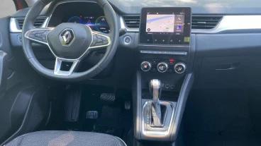 Renault Captur zen fast track E-Tech PHEV 117kW