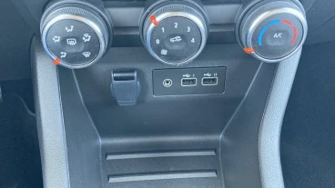 Renault Clio Evolution TCe 100 (74kw) GLP