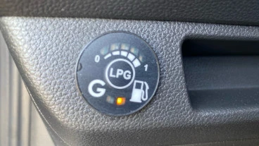 Renault Clio Evolution TCe 100 (74kw) GLP