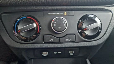 Hyundai i10 1.0 Klass AT