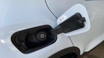 Volvo XC40 2.0 B3 G Essential Auto