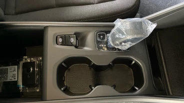 Volvo XC40 2.0 B3 G Essential Auto