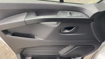 Renault Trafic Furgón L2H1 Blue dCi 96 Kw (130 CV) CUA