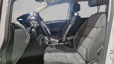 Volkswagen Touran Advance 1.6 TDI BMT DSG