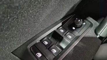 Volkswagen Touran Business 2.0 TDI 90kW (122CV)