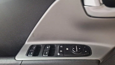 Kia Niro 1.6 GDi Híbrido Concept