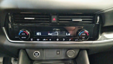 Nissan Qashqai DIG-T 103kW N-Connecta