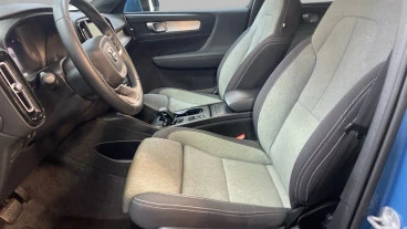 Volvo XC40 2.0 B3 G Core Auto