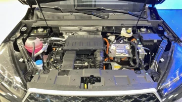 EBRO S400 1.5 DHE HEV Excellence CVT