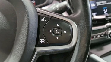 Volvo XC60 2.0 D4 Business Plus Auto