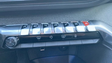 Peugeot 3008 1.5L BlueHDi 96kW (130CV) S&S Active