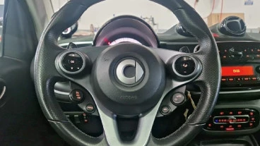 Smart fortwo 0.9 66kW (90CV) COUPE