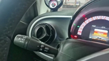 Smart fortwo 0.9 66kW (90CV) COUPE